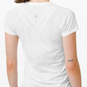 White Lululemon Swiftly Tech Short Sleeve 2.0